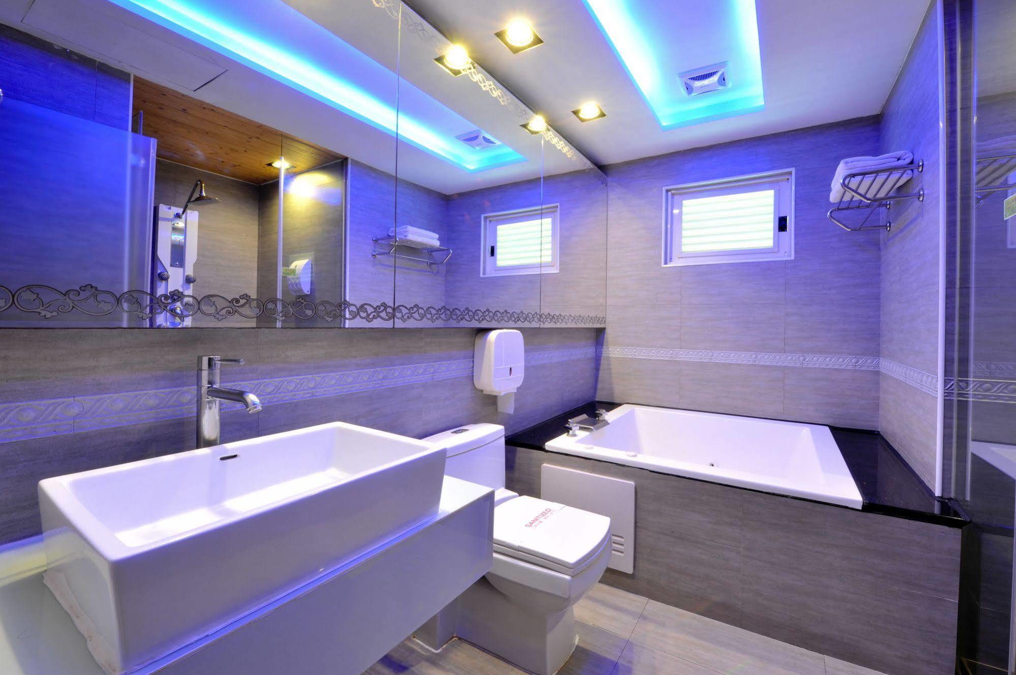Zj Motel Синьчжу Экстерьер фото